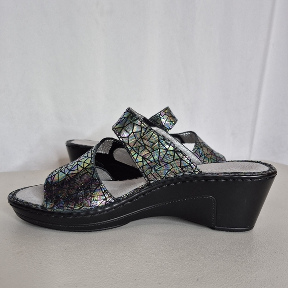 Alegria Loti Tectonic Wedge Sandals - Size 8  (38) - Picture 3 of 16